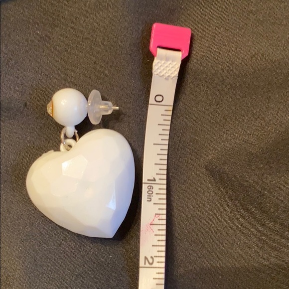 GIFTED TO @xonikkiox Heart Large White pierced earrings! Valentines Day!!! - Picture 5 of 7